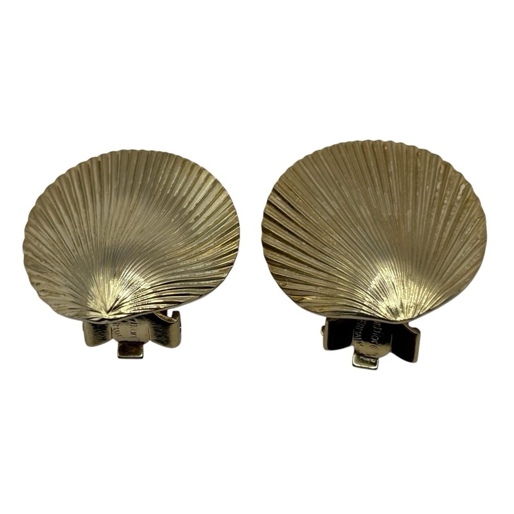 Christian Dior Earrings Sea Shell Clip On Vintage 70s Gold Tone Vacation Germany - Picture 2 of 16